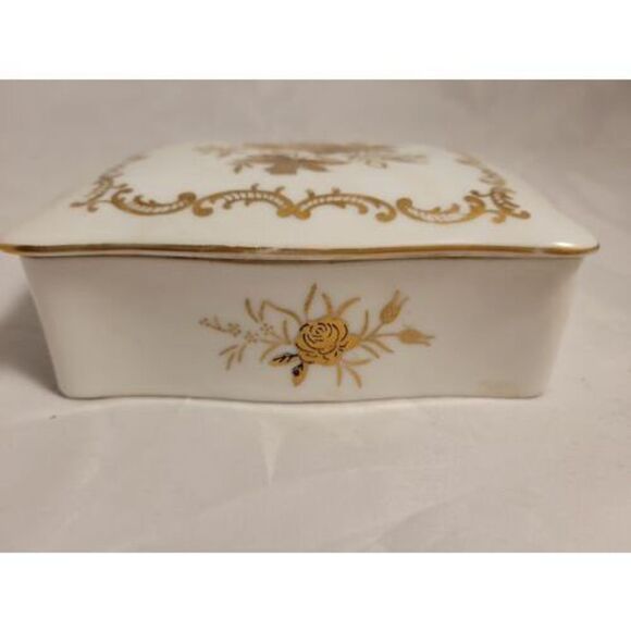 Lefton Porcelain Trinket Box With Gold Leaf Flowers  Pattern 923 with Markings - Picture 2 of 11